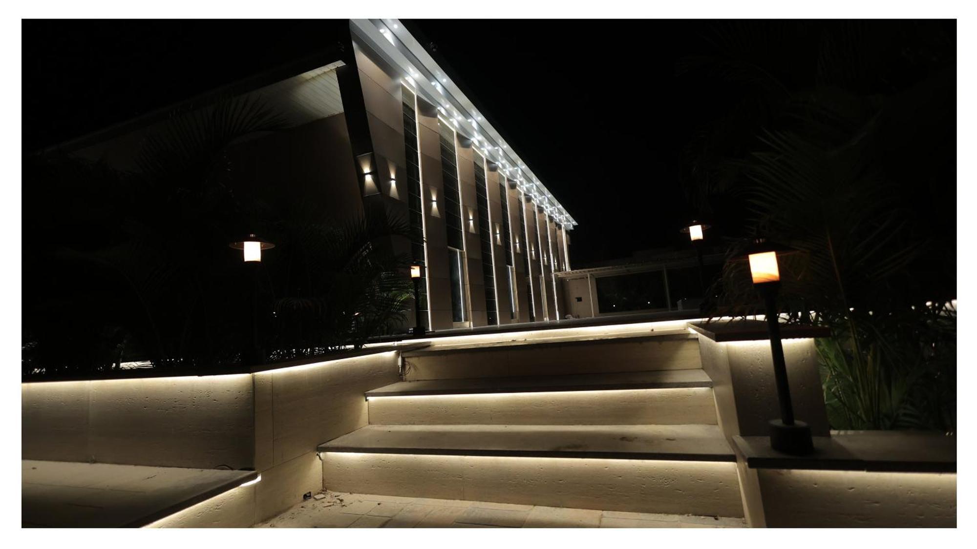 The Riverside Inn Vidisha Ngoại thất bức ảnh